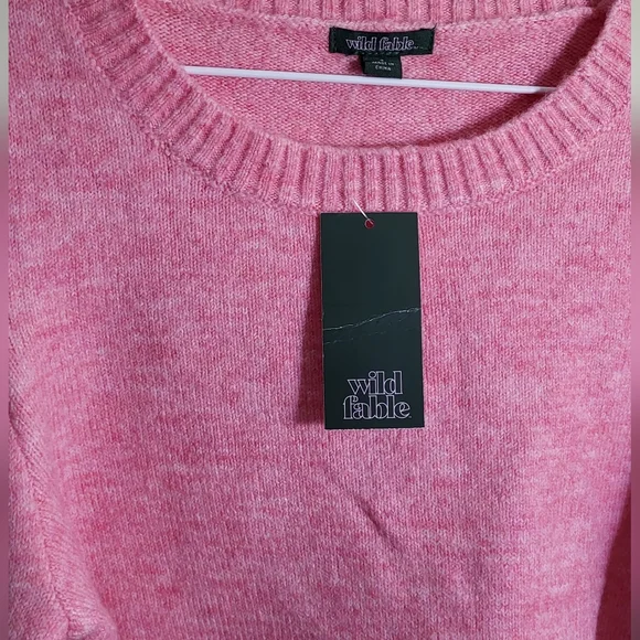 NWT Wild Fable Womens sweater S Cropped - Picture 2 of 3